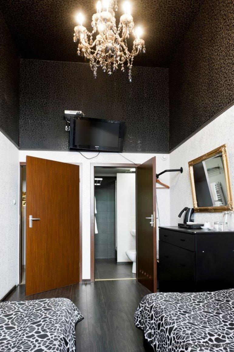 Pergamin Apartments Cracovie Chambre photo